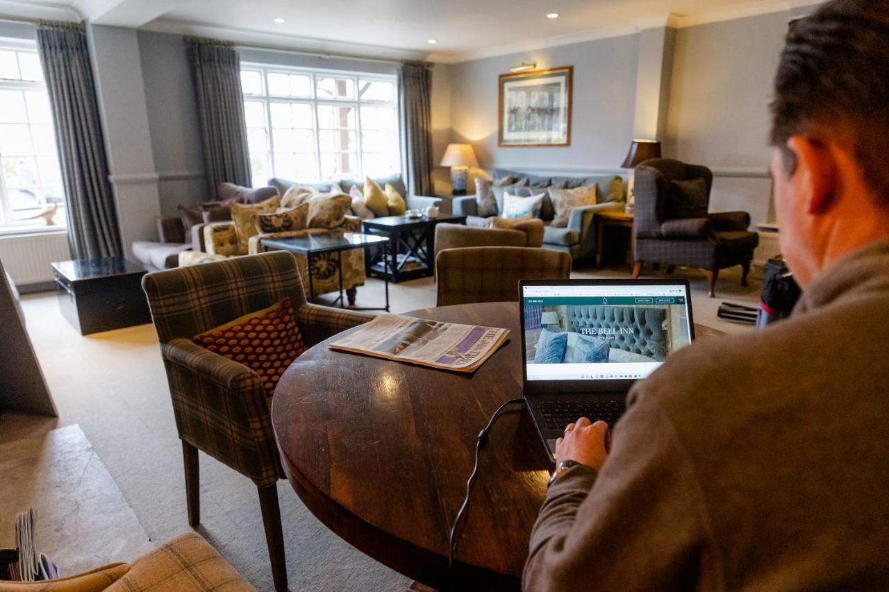 The Bell Inn Hotel リンドハースト エクステリア 写真